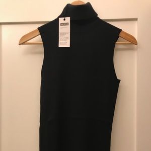 Brass Clothing Sleeveless Layering Turtleneck